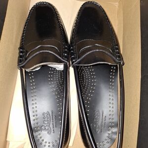 Bass Men's Classic Black Loafers